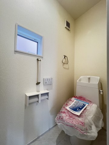 桜井市西之宮全2棟のトイレ|温水洗浄便座付きトイレ