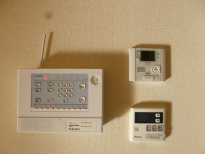 【セキュリティ】 | サニーハウス Ａ棟 | アルソックホームセキュリティー＆モニター付きインターホン