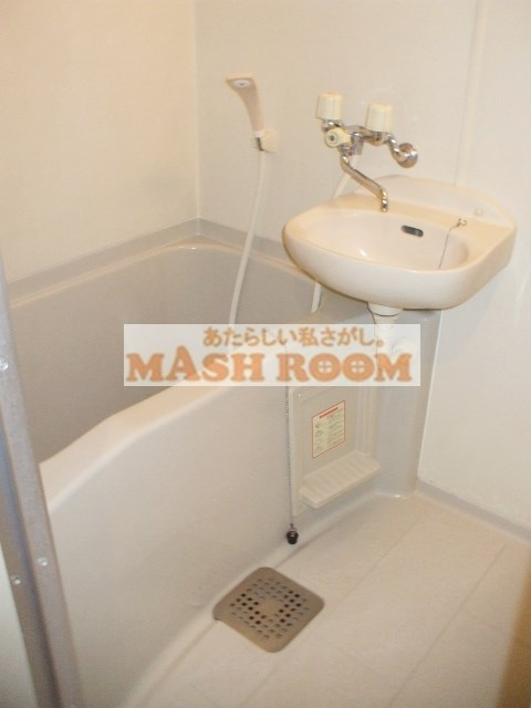 シンシア東高円寺の浴室