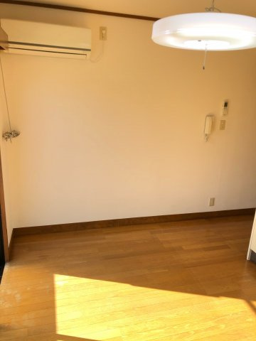 2面採光の明るいお部屋です！