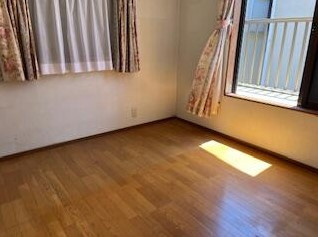 和歌山市　杭ノ瀬（宮前駅）の洋室