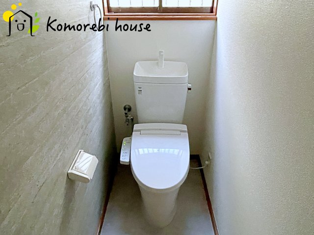 鴻巣市稲荷町　1期　中古一戸建てのトイレ|コンパクトで使いやすいトイレです