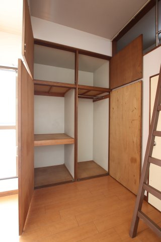 ルミナス町屋の収納