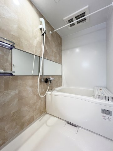 パークビレッヂA号棟の浴室|浴室まるごと交換！