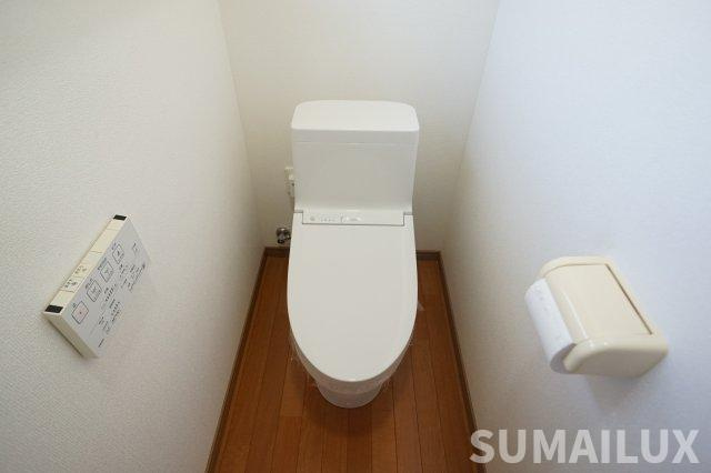 熊本市東区御領１丁目の一戸建てのトイレ