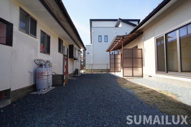 熊本市東区御領１丁目の一戸建ての駐車場