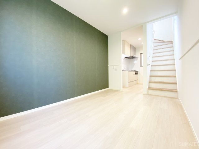 ＭＯＫーＴＥＲＲＡＣＥ西大宮　Ａ棟の洋室|きれいなフローリングです！