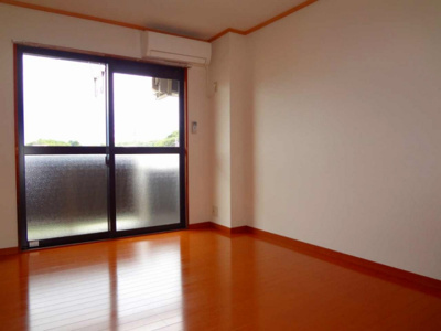 【寝室】 | ルミエール八幡 | ※同建物同型別のお部屋