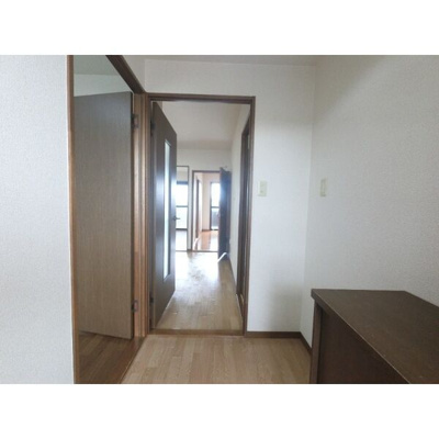 【玄関】 | ルミエール八幡 | ※同建物同型別のお部屋