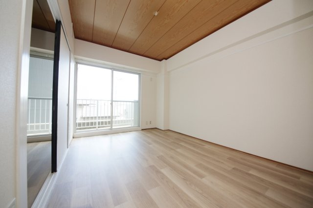 Maison Sakaeの洋室