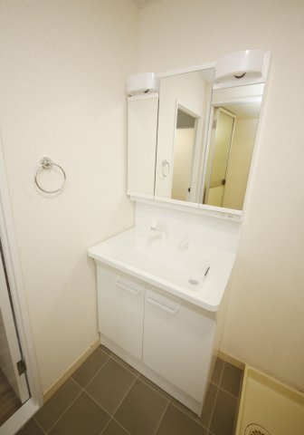 Maison Sakaeの独立洗面台