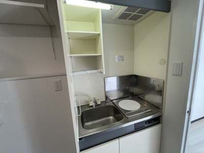 【キッチン】 | コンフォール小泉 | キッチン ＩＨ１口コンロ