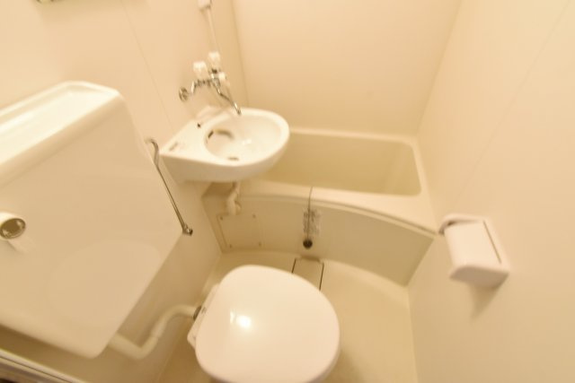 カルム甲子園の洗面所