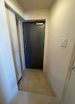 【玄関】 | エルミタージュ横濱弘明寺