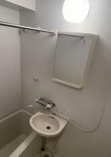 【洗面所】 | エルミタージュ横濱弘明寺