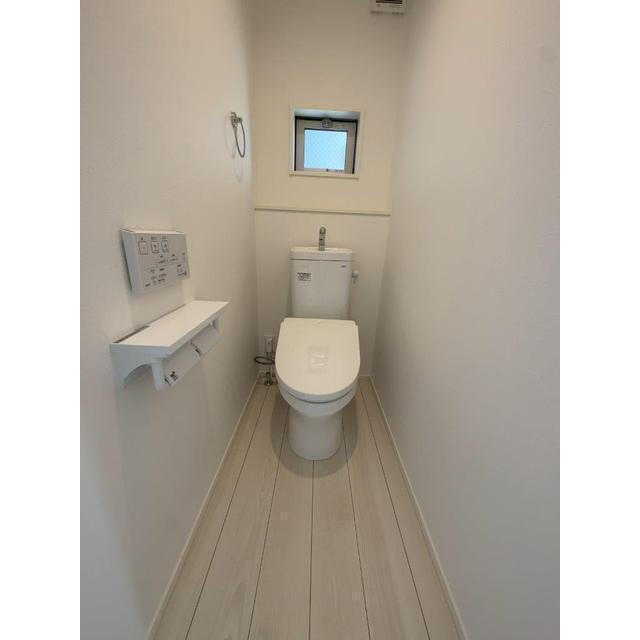 さいたま市南区根岸２丁目の一戸建てのトイレ