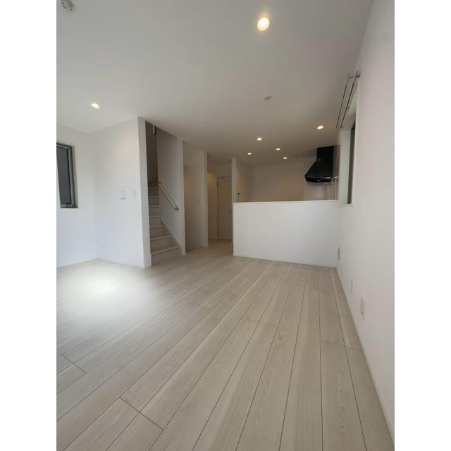 さいたま市南区根岸２丁目の一戸建ての居間・リビング