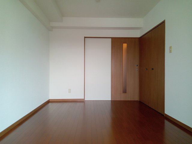 川崎市麻生区上麻生５丁目の賃貸マンションの洋室|別部屋参考