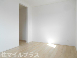 【洋室】 | 福島市松川町新築一戸建て4棟 | 個人の部屋や寝室として使える洋室です