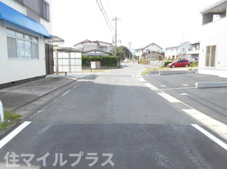 【前面道路含む現地写真】 | 福島市松川町新築一戸建て4棟 | 前面道路含む現地写真です