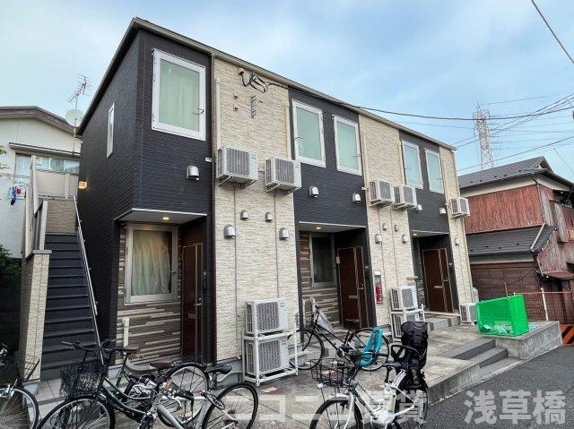 ハーモニーテラス野沢の外観