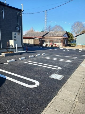 パーク　ヴィラ　Ｋの駐車場