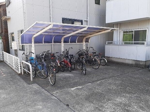 サンライト柳島のその他共用部分|駐輪場です