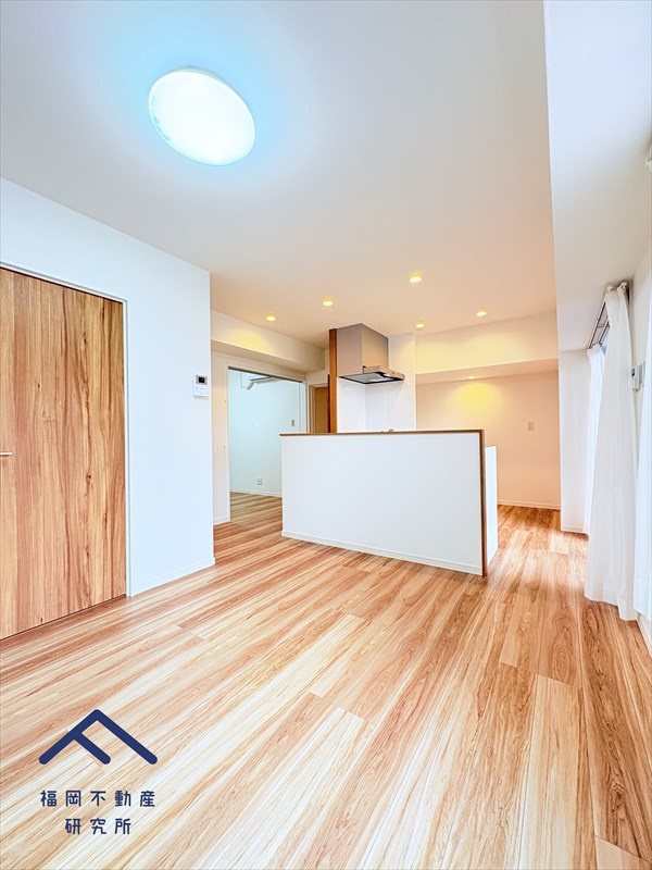 高宮オークマンションの居間・リビング