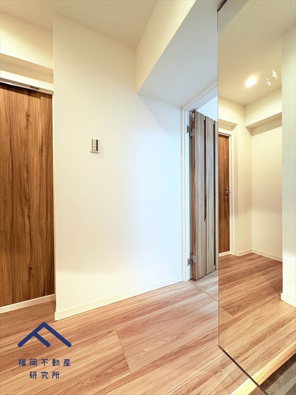 高宮オークマンションの玄関