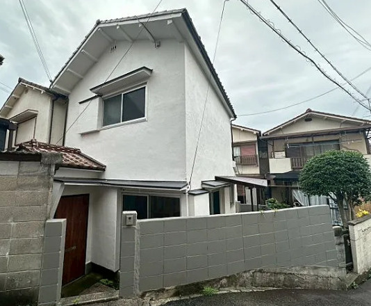 朝霧南町4丁目戸建