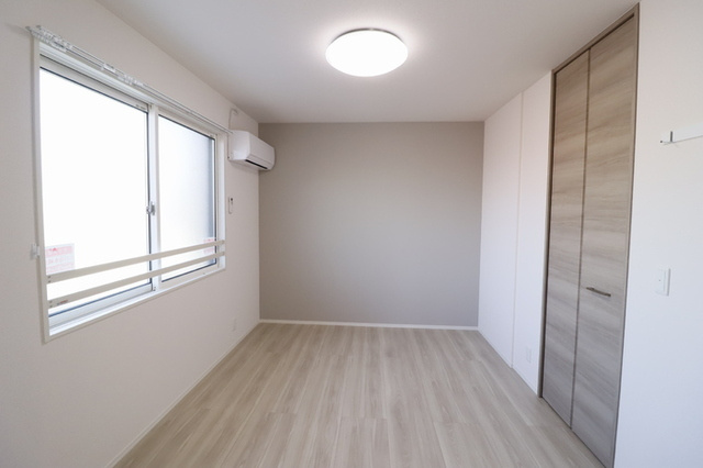 コンフォート若松のその他|洋室