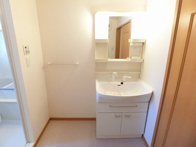 プリムローズＡの洗面所