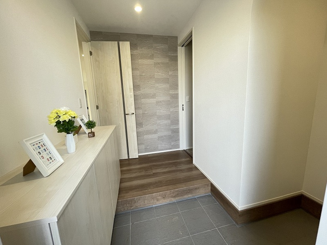 【玄関】 | 各務原市鵜沼朝日町4丁目