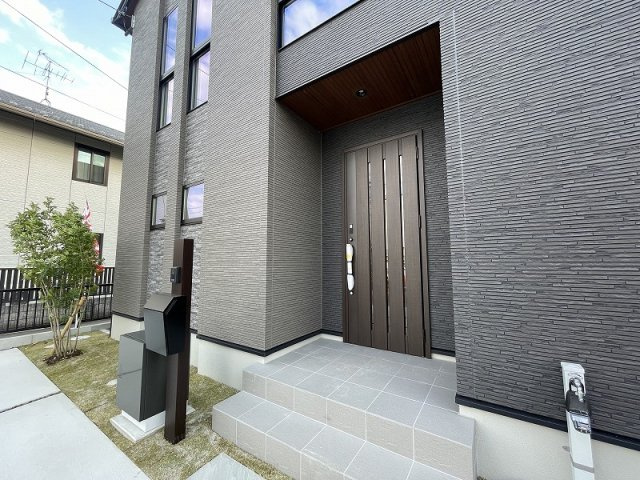 【玄関】 | 各務原市鵜沼朝日町4丁目