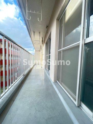 コーポかわらだのバルコニー