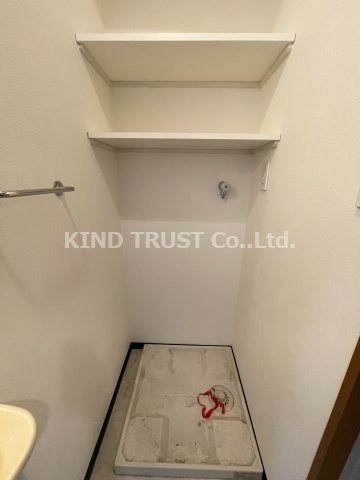 ビガーポリス101扇町の洗面所|室内洗濯機置き場です