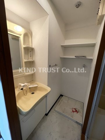 ビガーポリス101扇町の洗面所