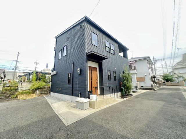 【外観】 | 和泉市尾井町1丁目戸建 | 外観