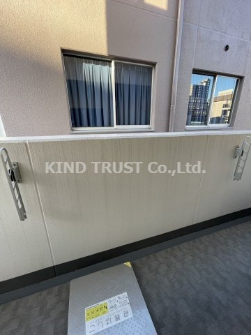 ビガーポリス369天神橋三丁目Ⅱアルチェのバルコニー|バルコニー付きです