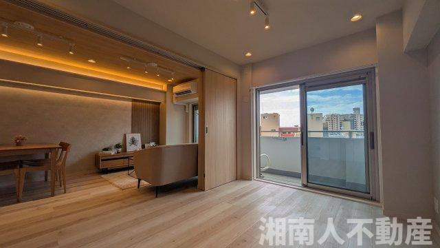 シーサイド片瀬江ノ島の居間・リビング|使いやすい居間です