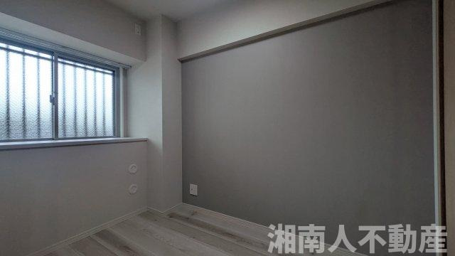 シーサイド片瀬江ノ島の洋室|コンパクトで使いやすい洋室です