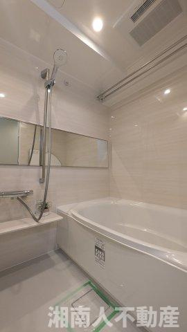 シーサイド片瀬江ノ島の浴室|きれいなお風呂です