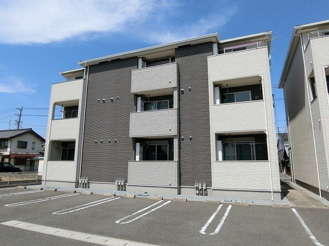 メゾンジャストＢの外観