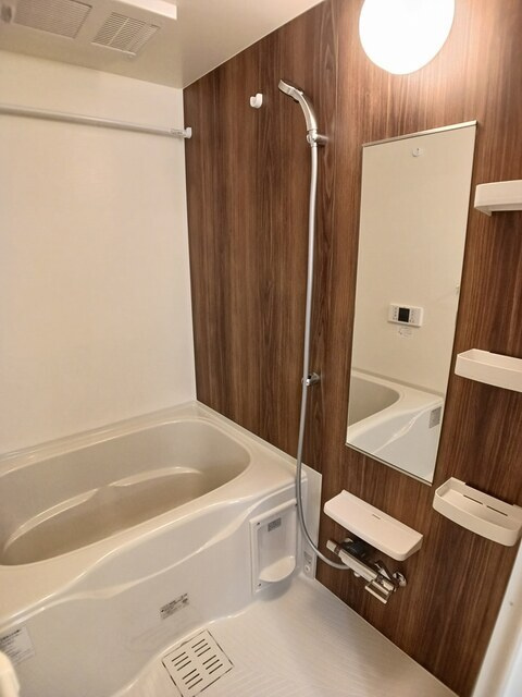 ハミルトン・Ａの浴室