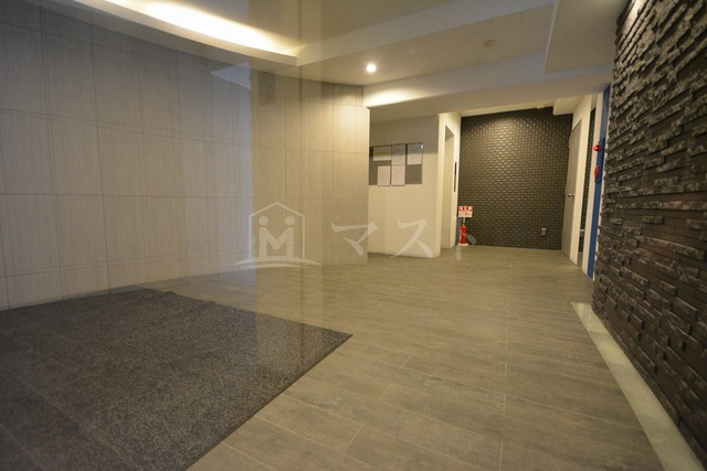 Ｍ・ＣＯＵＲＴ靭公園のロビー