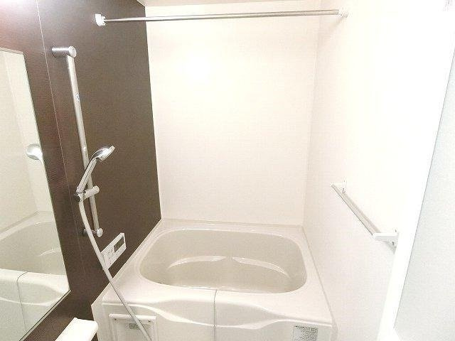 イースト　アヴェニューの浴室