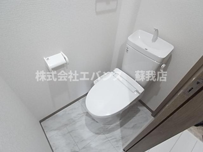 【トイレ】 | ナリトモ仁戸名E