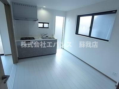  | ナリトモ仁戸名E