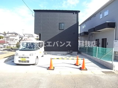 【駐車場】 | ナリトモ仁戸名E