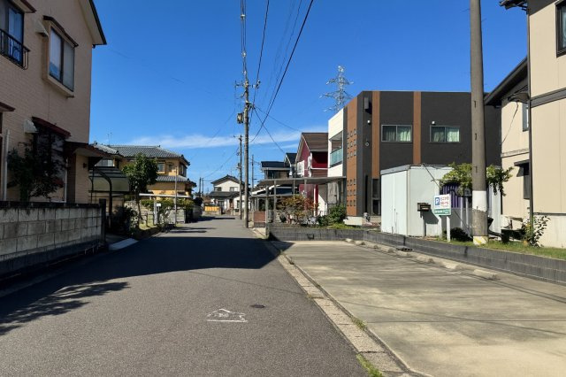 中央区山二ツ2丁目　土地の周辺